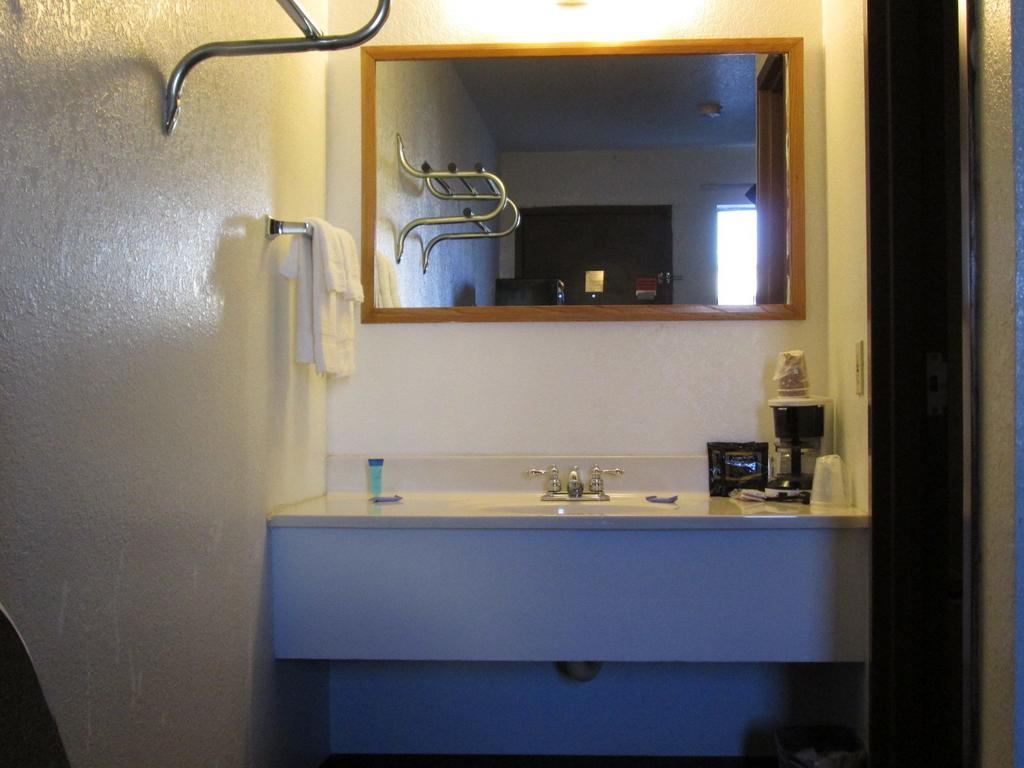 Motel 10 로즈버그 객실 사진